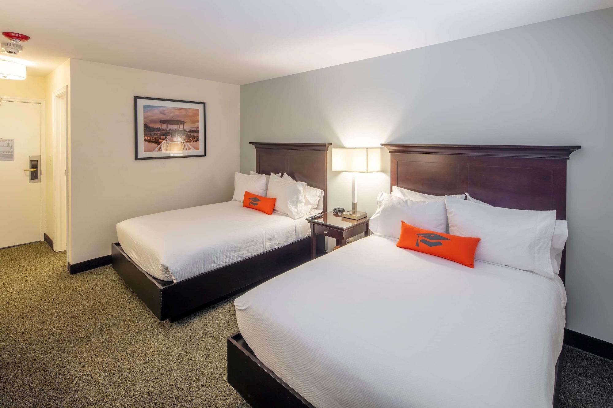 Collegian Hotel & Suites, Trademark Collection By Wyndham Syracuse Esterno foto