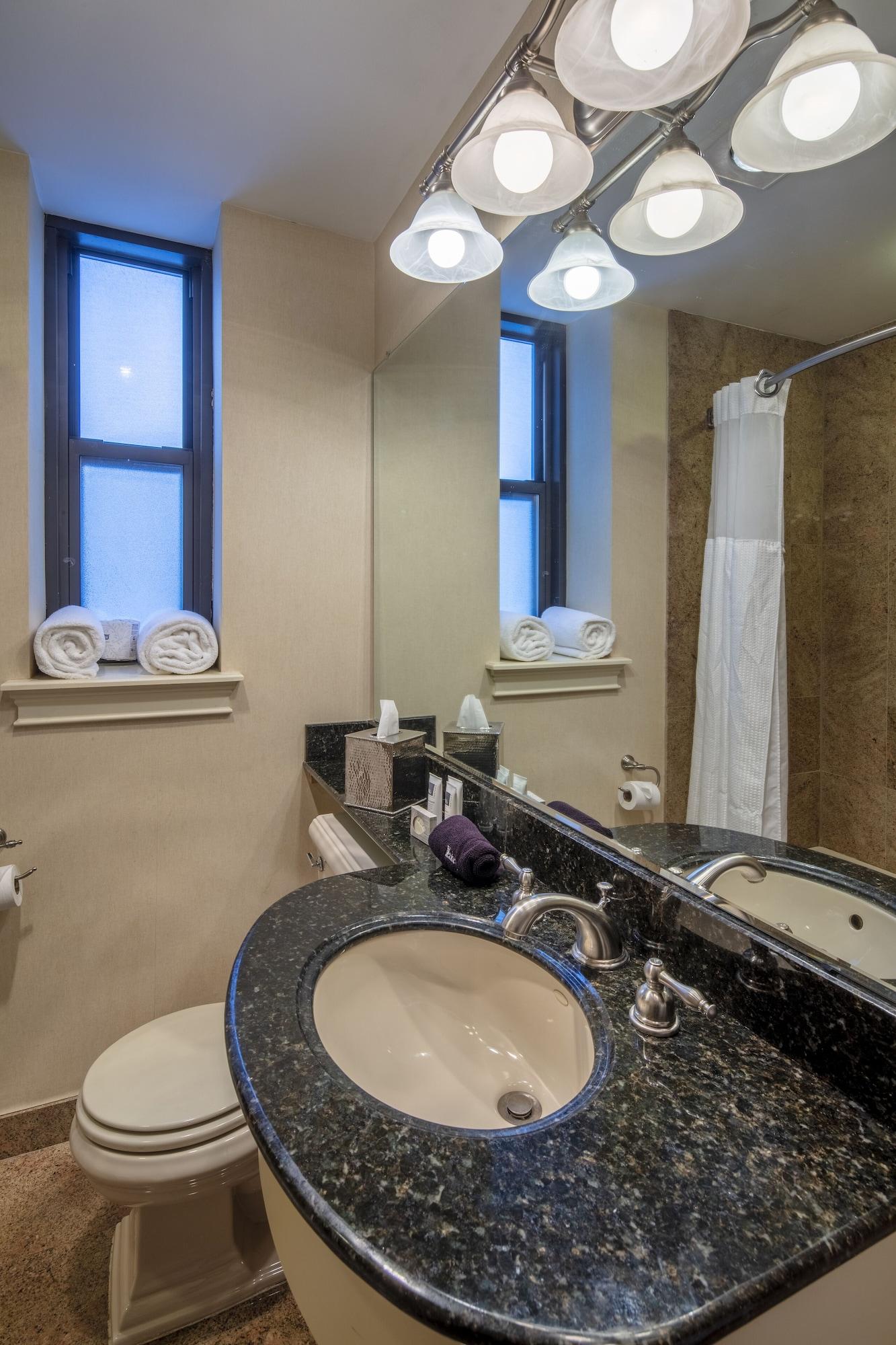 Collegian Hotel & Suites, Trademark Collection By Wyndham Syracuse Esterno foto